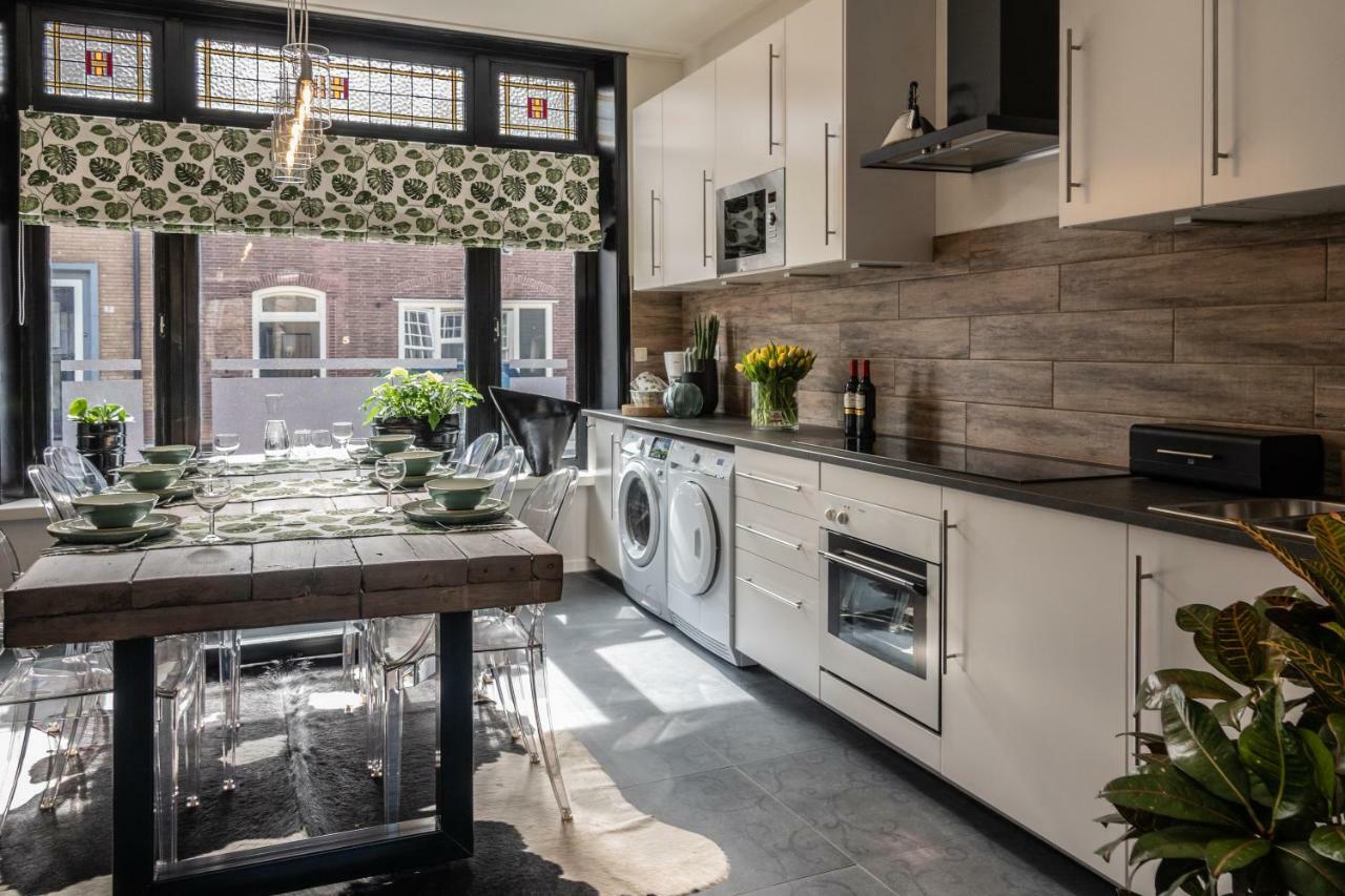 Het Zeeuwse Bloemenhuis IJzendijke Bagian luar foto