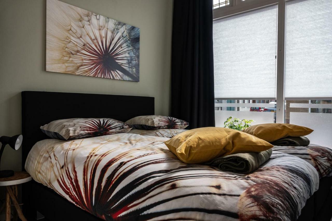 Het Zeeuwse Bloemenhuis IJzendijke Bagian luar foto